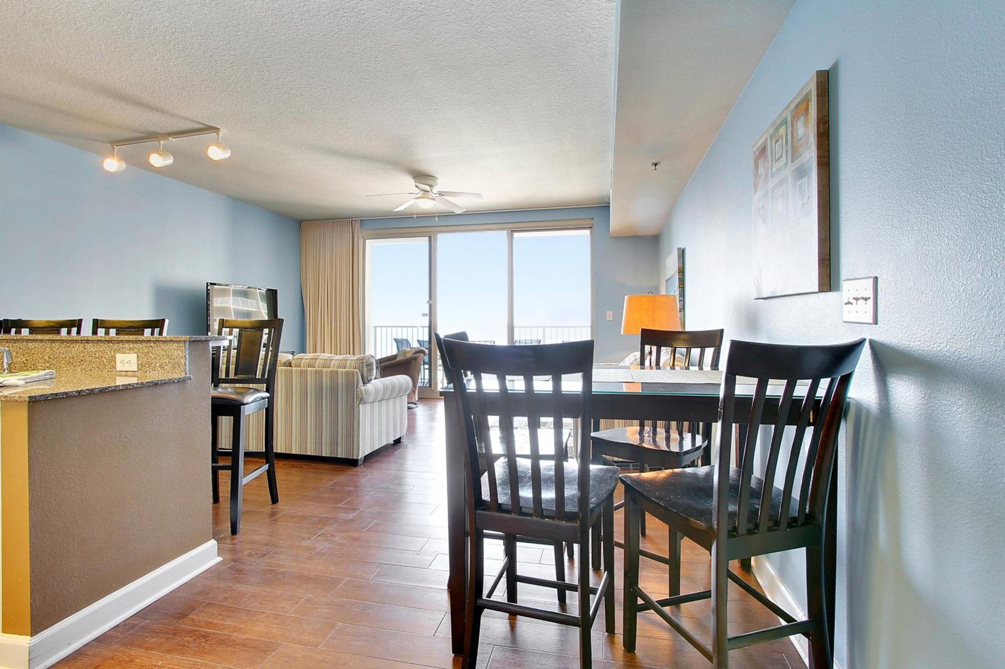 Shores Of Panama #1421 By Book That Condo Panama City Beach Room photo