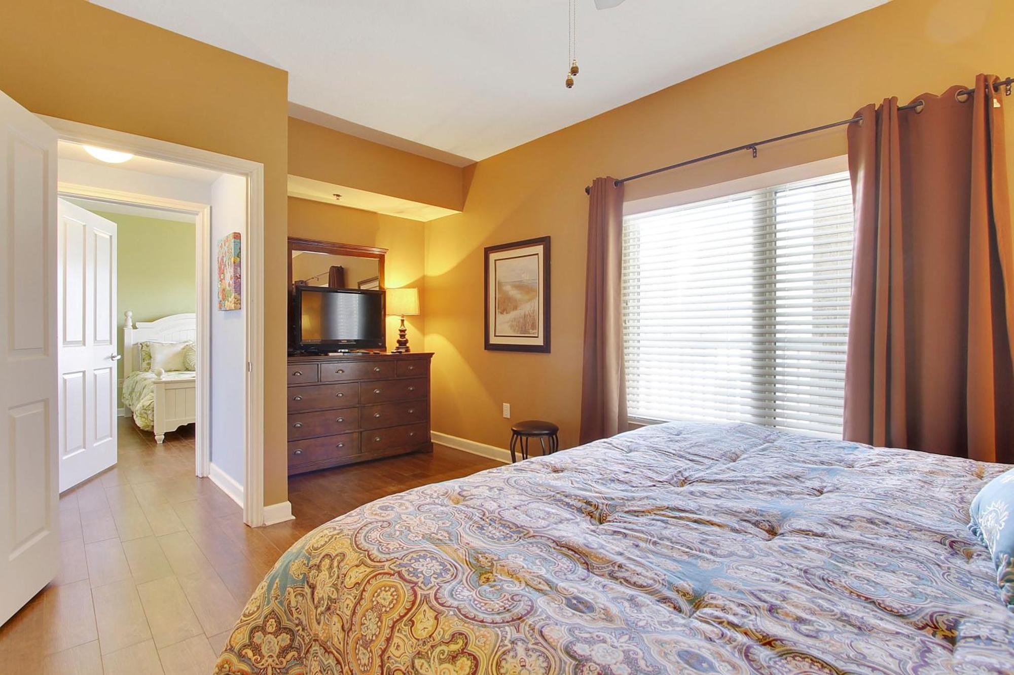Shores Of Panama #1421 By Book That Condo Panama City Beach Room photo