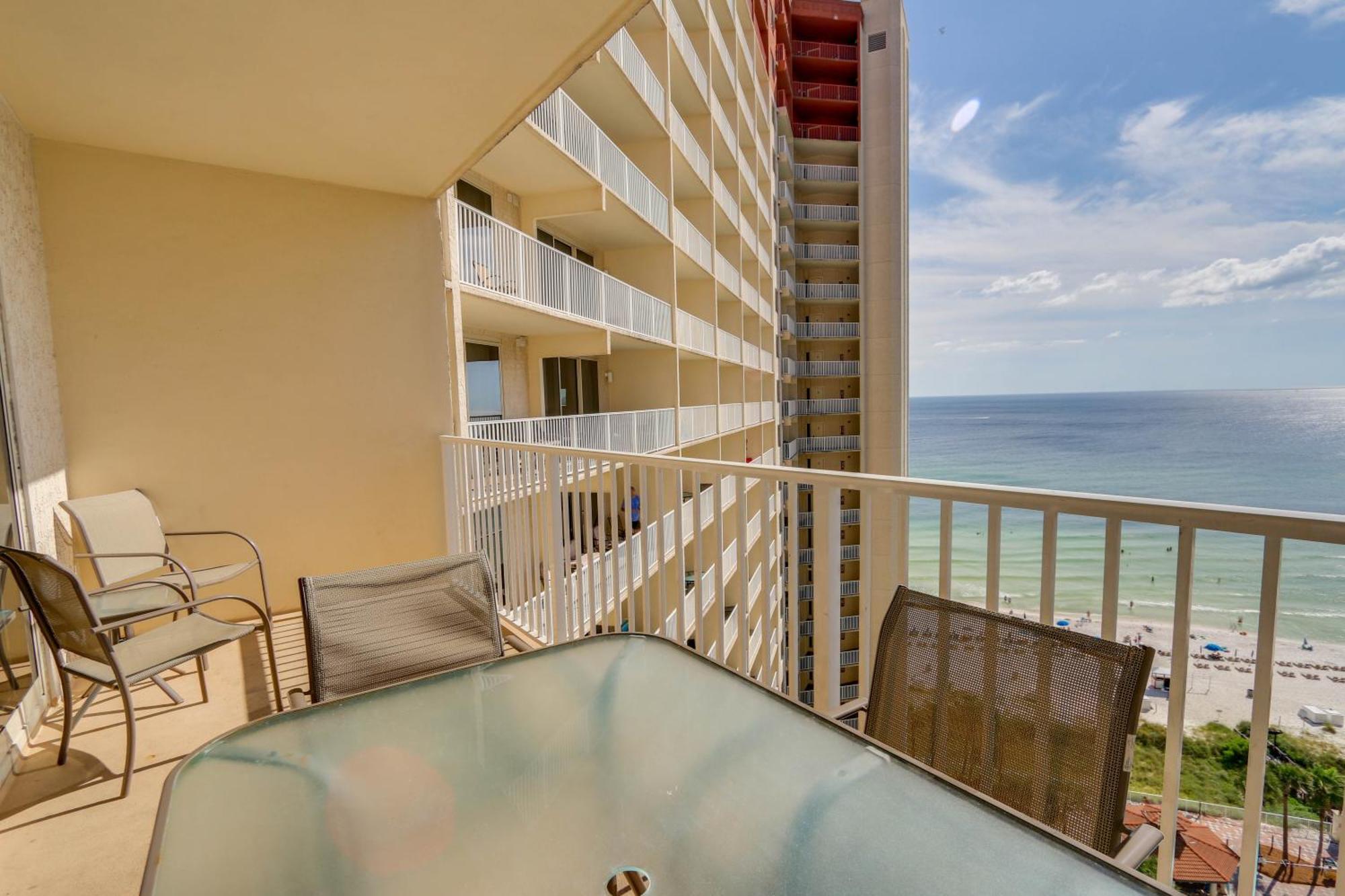 Shores Of Panama #1421 By Book That Condo Panama City Beach Room photo